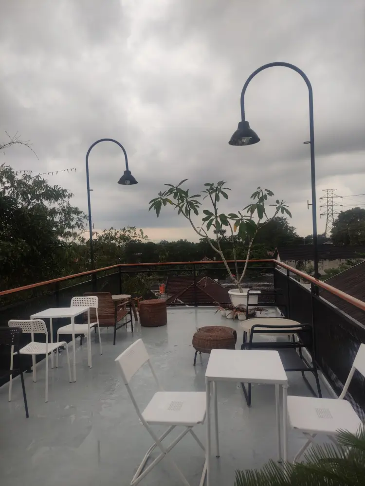 Cantine by Cendhani Raras 8