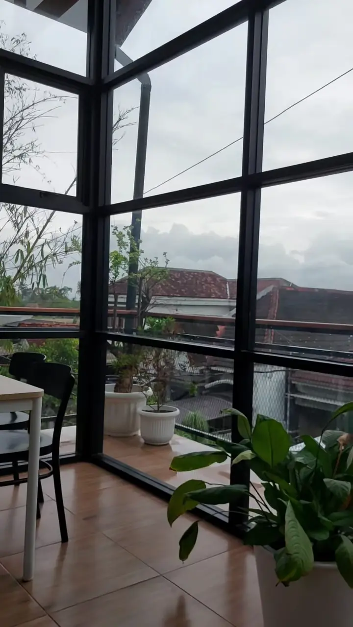 Cantine by Cendhani Raras 6