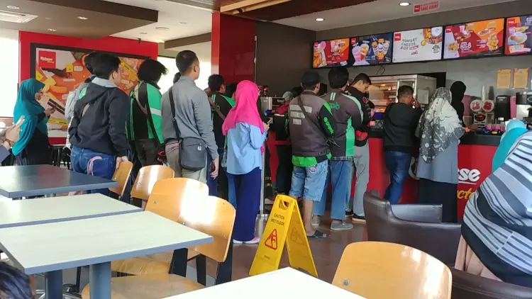 Richeese Factory Cimareme 7