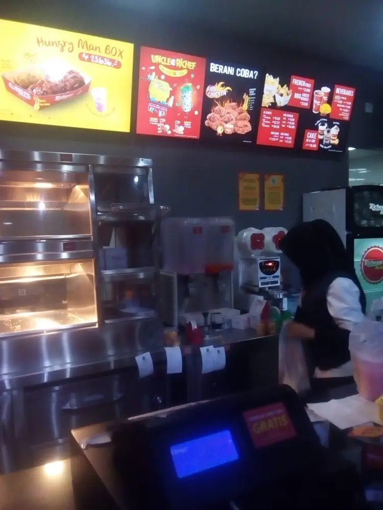 Richeese Factory Cimareme 5