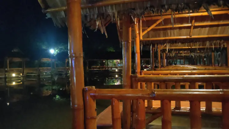 Telaga Rindu Resto Karanganyar 7