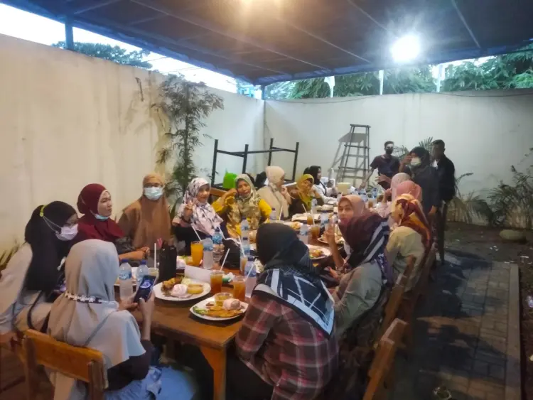 Ayam Goreng Karawaci Cikande 10