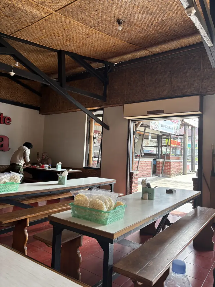 Warung Sate Shinta 6