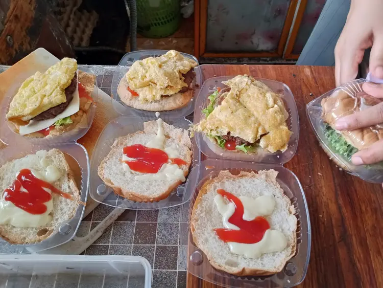 Mansur Hot Burger Gobah 3