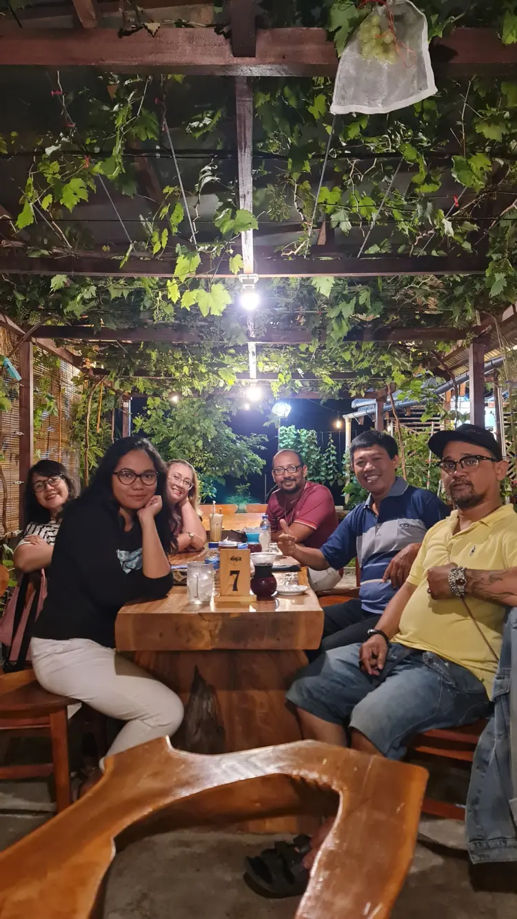 DIGIZ COFFEE & EATERY 4