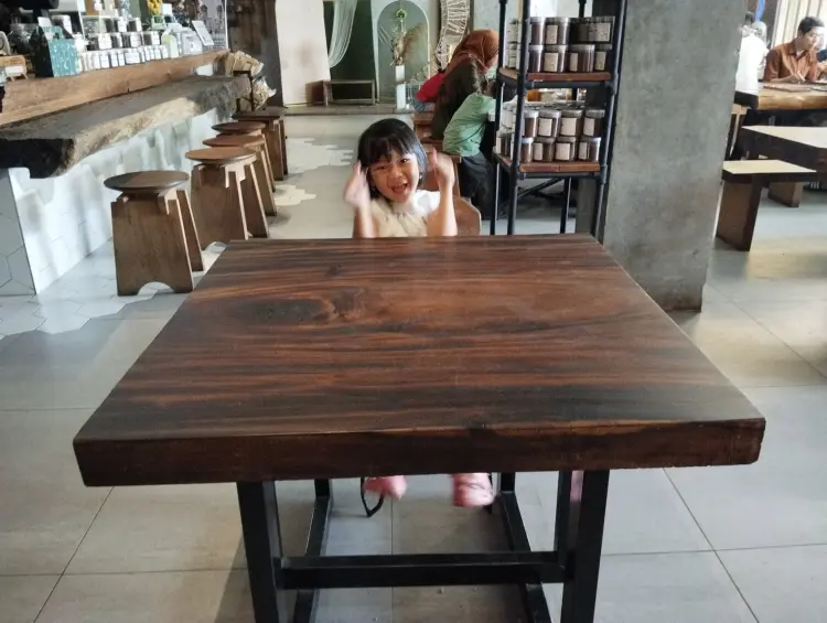 Glucklich Resto & Bakery 7