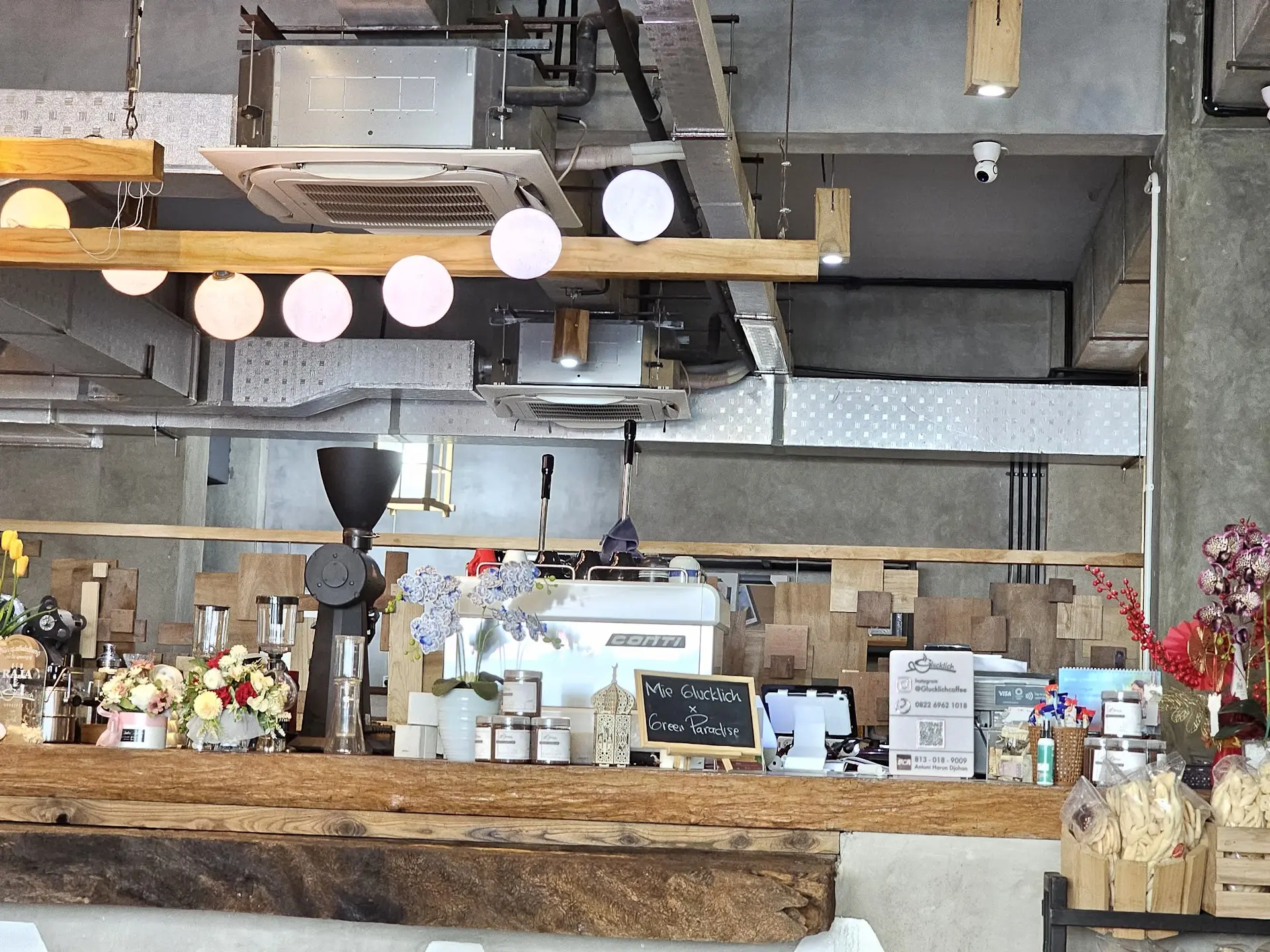 Rating Google 4.8, Anjay! Tapi servisnya kok gini? Tempat di Lahat ini beneran bikin cinta-benci 1