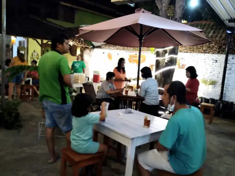 GEMILANG cafe and resto 2