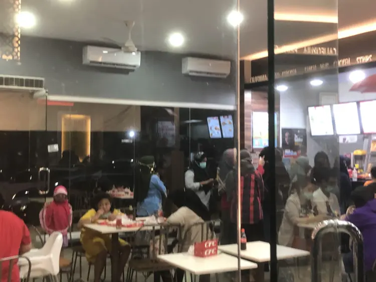 CFC Rest Area Pejagan KM 229 Kanci 8