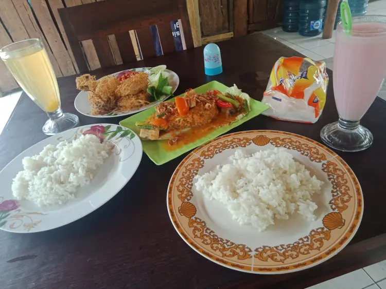 Warung Makan Muslim Lalanglinggah 10