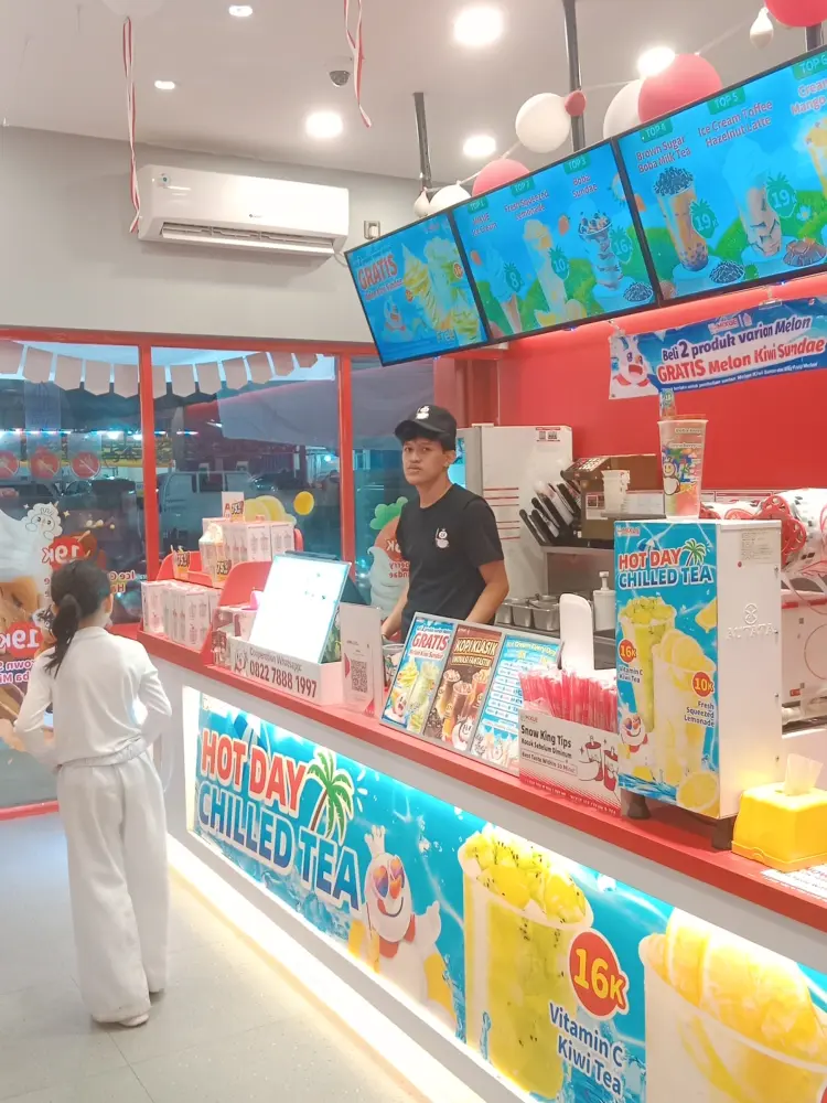 Google评分4.8，我却差点因为一杯草莓圣代翻车？