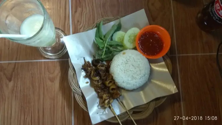 Lesehan Warung Bamboe Kebumen 10