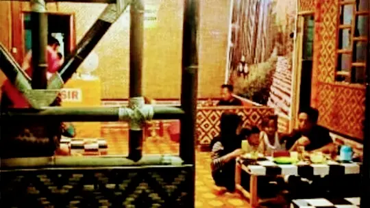 Lesehan Warung Bamboe Kebumen 3