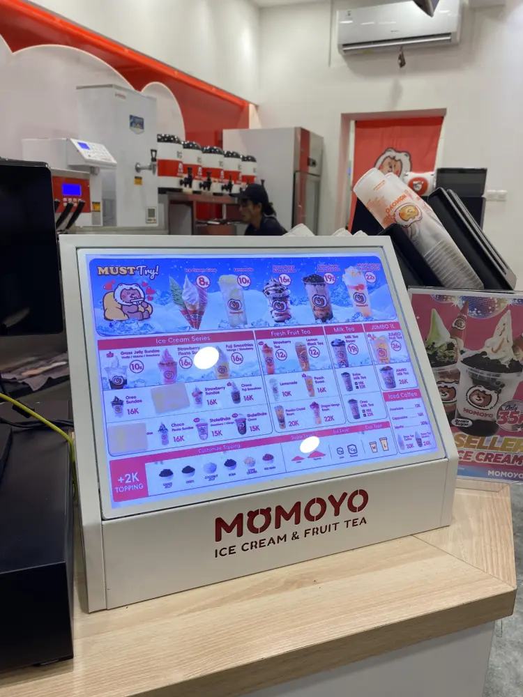 Momoyo Ice Cream Wedi 9