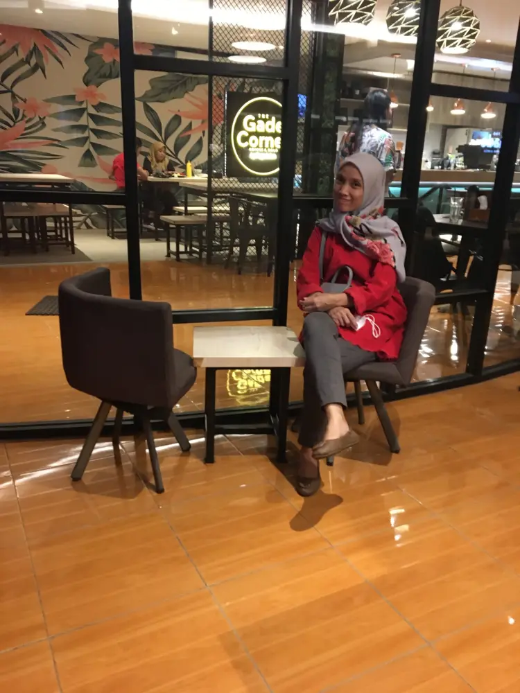 The Gade Coffee & Gold Padang 2