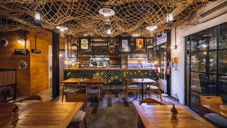 Shrimpis Restaurant 1