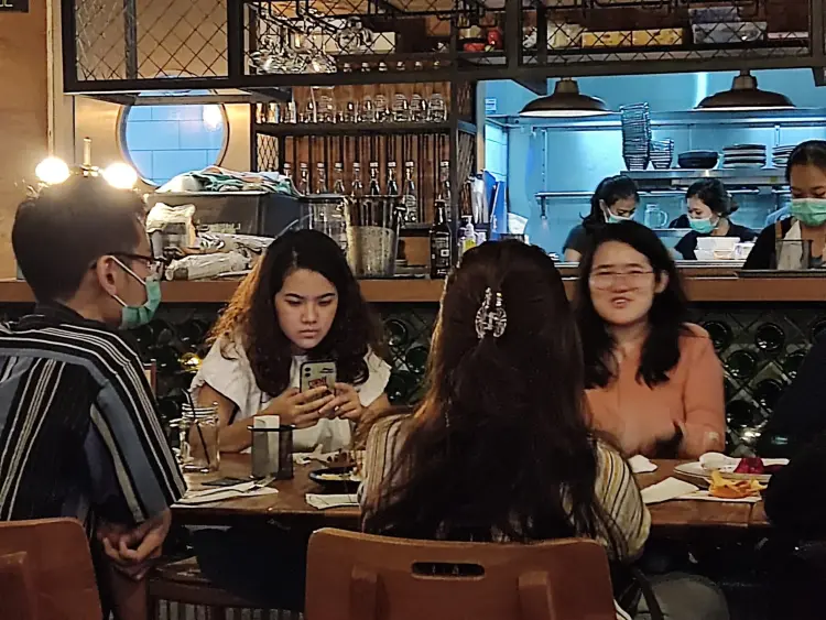 Shrimpis Restaurant 10