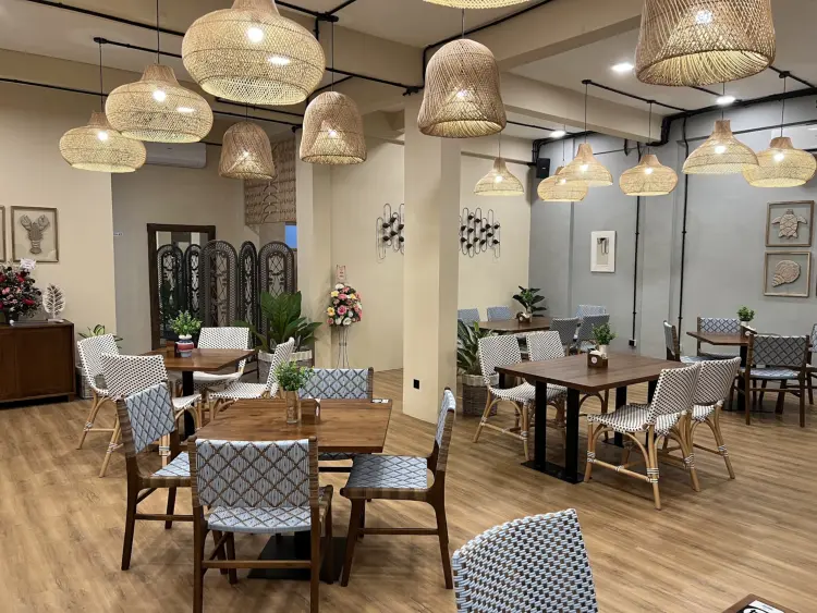 PORO TUNA - Tuna Bakar & Sea Food 3