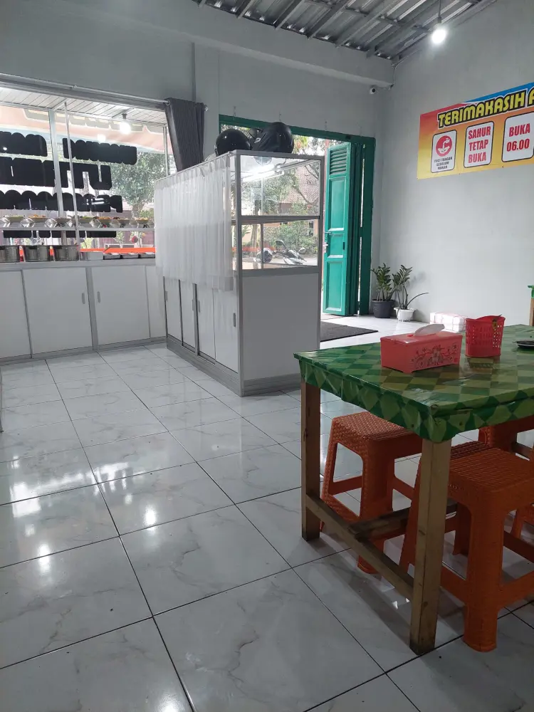 Warung Makan Utami 9