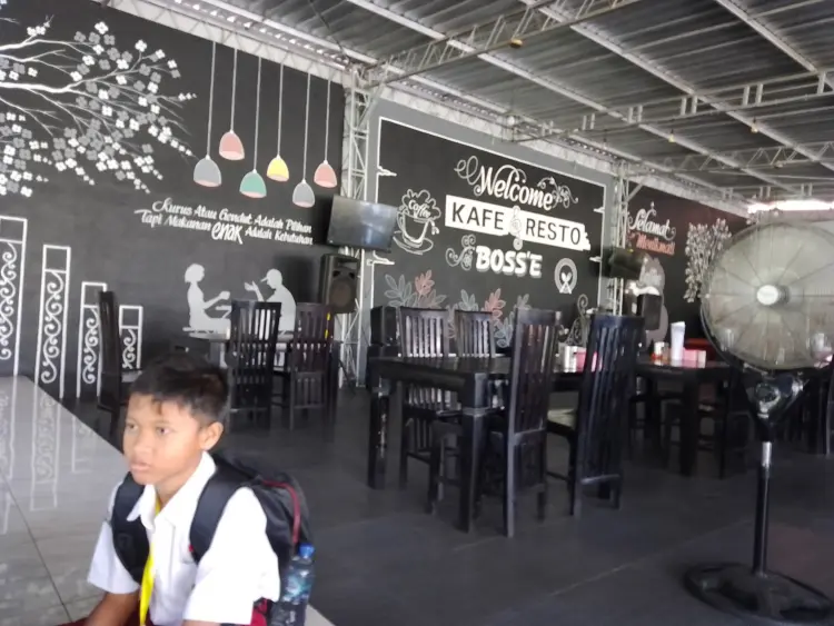 Kafe dan resto boss'e 8