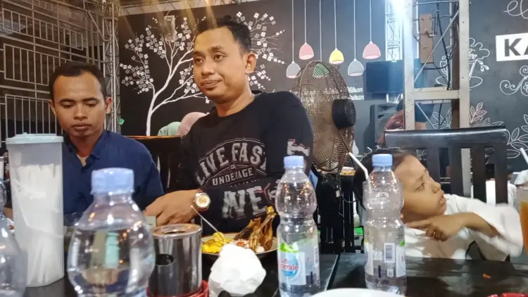 Kafe dan resto boss'e 5