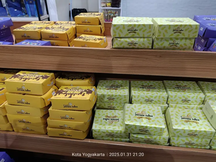 Bakpia Juwara Satoe - Jalan KH Ahmad Dahlan 4