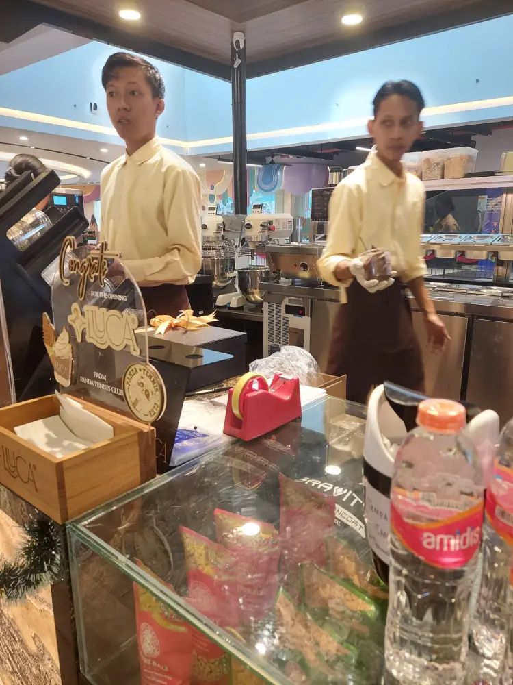 Luuca Uptown Mall BSB City Semarang 3