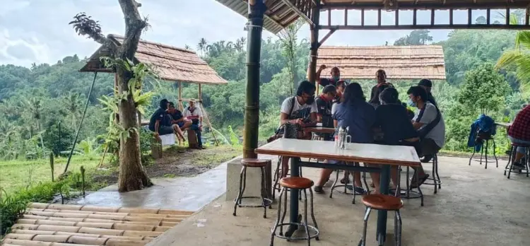 Warung Mentig Sari 6