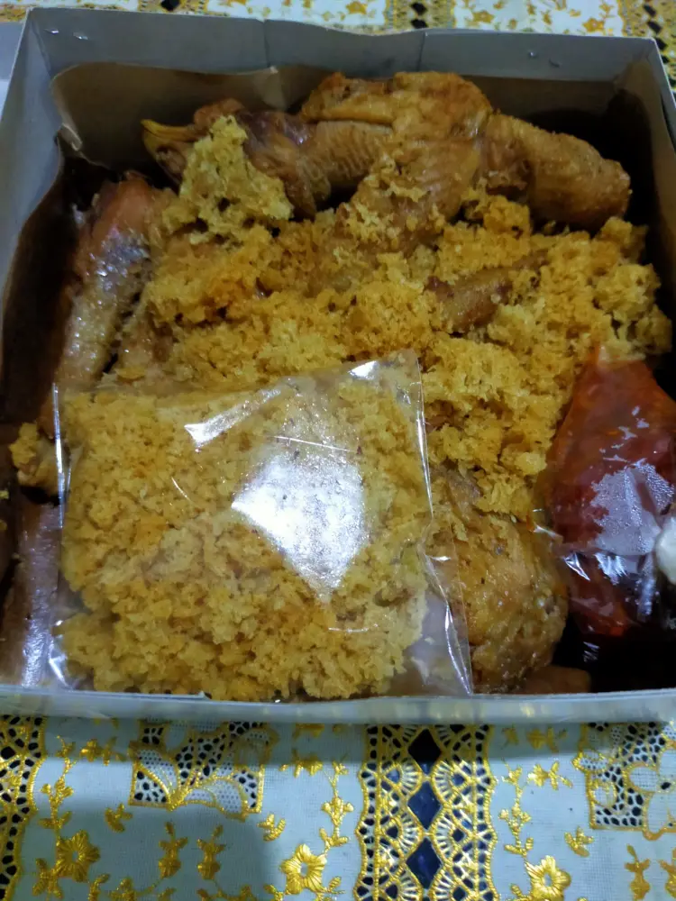 Ayam Goreng Kalasan Mbak Tia 3