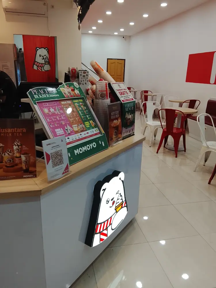 Momoyo Ice Cream & Fruit Tea - Gurah 8