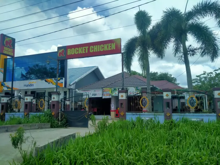 ROCKET CHICKEN VETERAN MARABAHAN 1