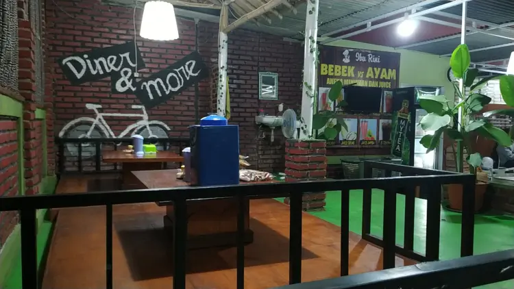 Bebek vs Ayam Ibu Rini 7