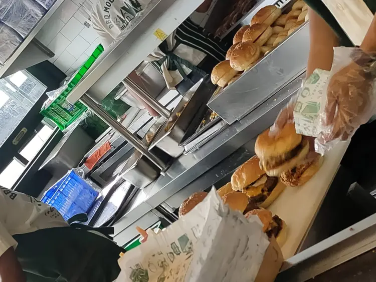 BMB Burger Bandung 9