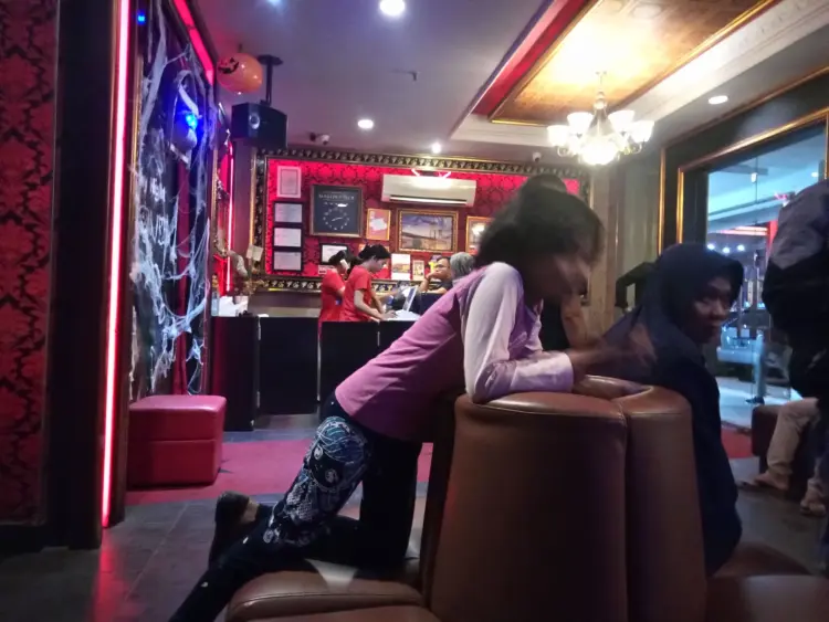 Masterpiece Signature Family Karaoke 7