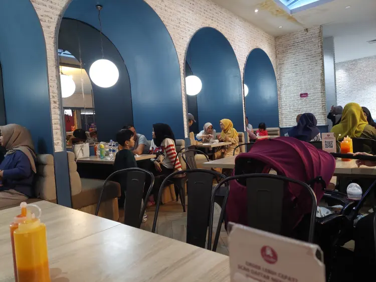 Solaria - Trans Studio Mall Makassar 8