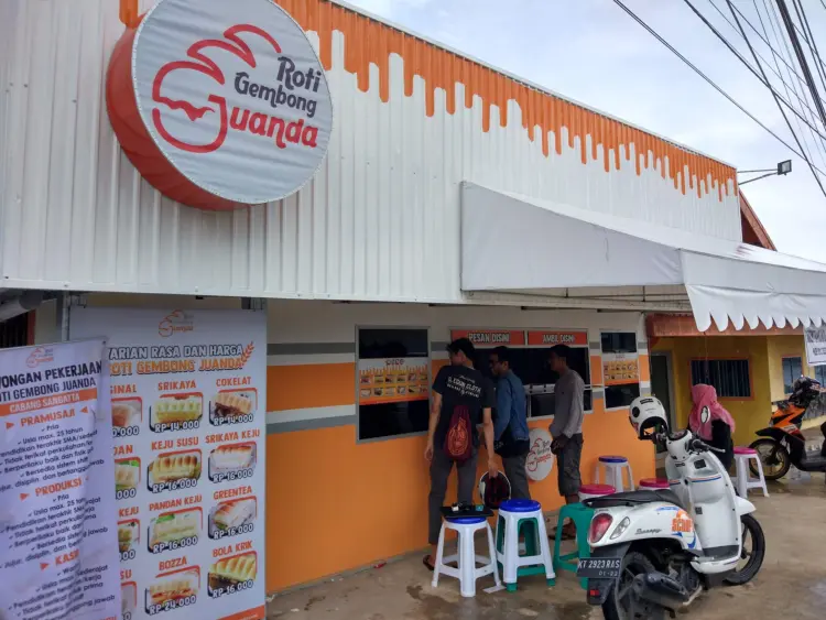 Roti Gembong Juanda sangatta, Roti gembong sangatta 1