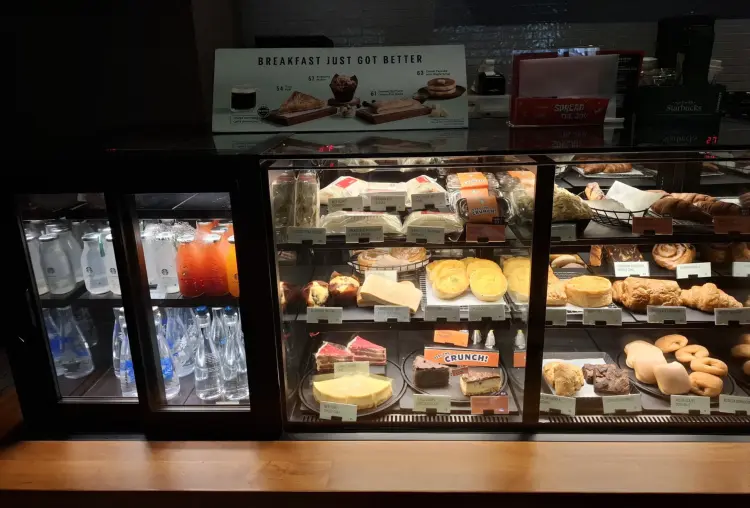 Starbucks Juanda Hotel Sriwijaya 8