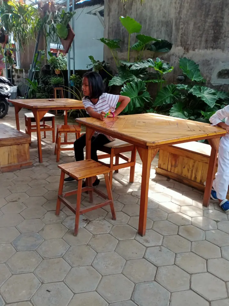 Omah Sambel Coffee Shop 2
