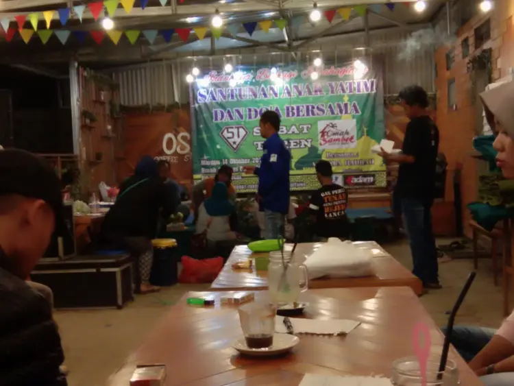 Omah Sambel Coffee Shop 10