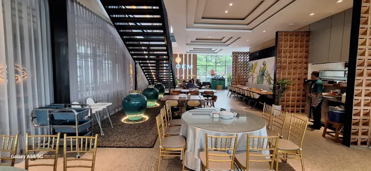 Aroem Resto & Cafe Bekasi 1