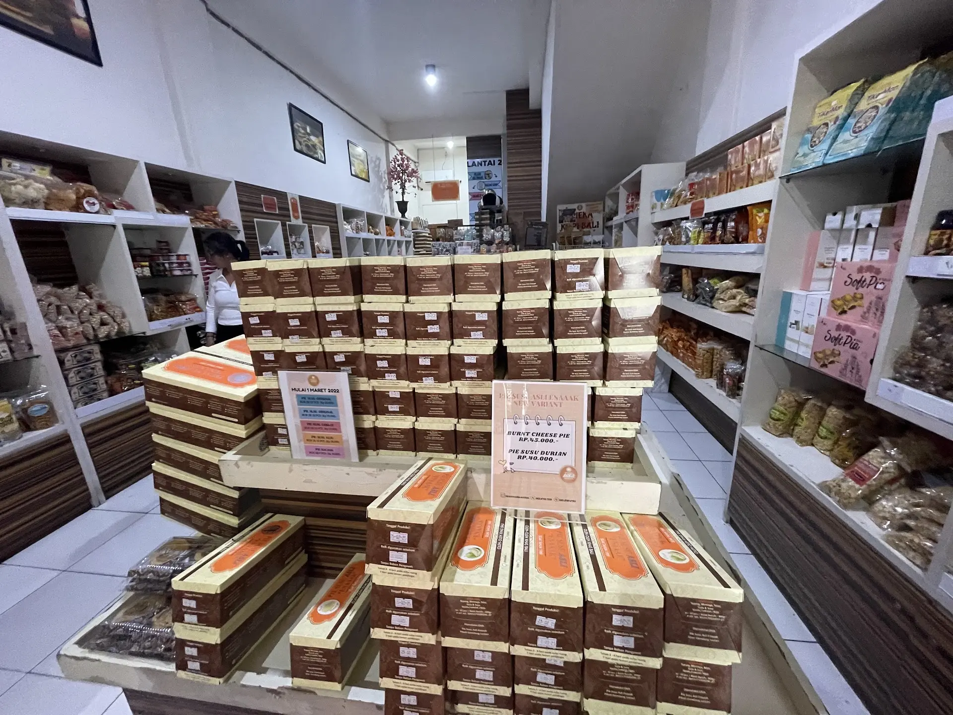 20k per orang, beli zonk? Toko 'sold out' di Bali ini Anjay banget! 3