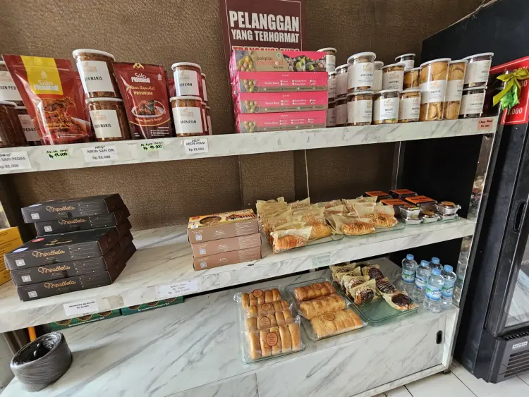 Oleh Oleh Khas Solo Abon Gulung SoloFlossroll 10