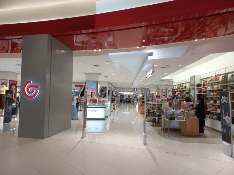 Matahari - The Park Mall Semarang 1