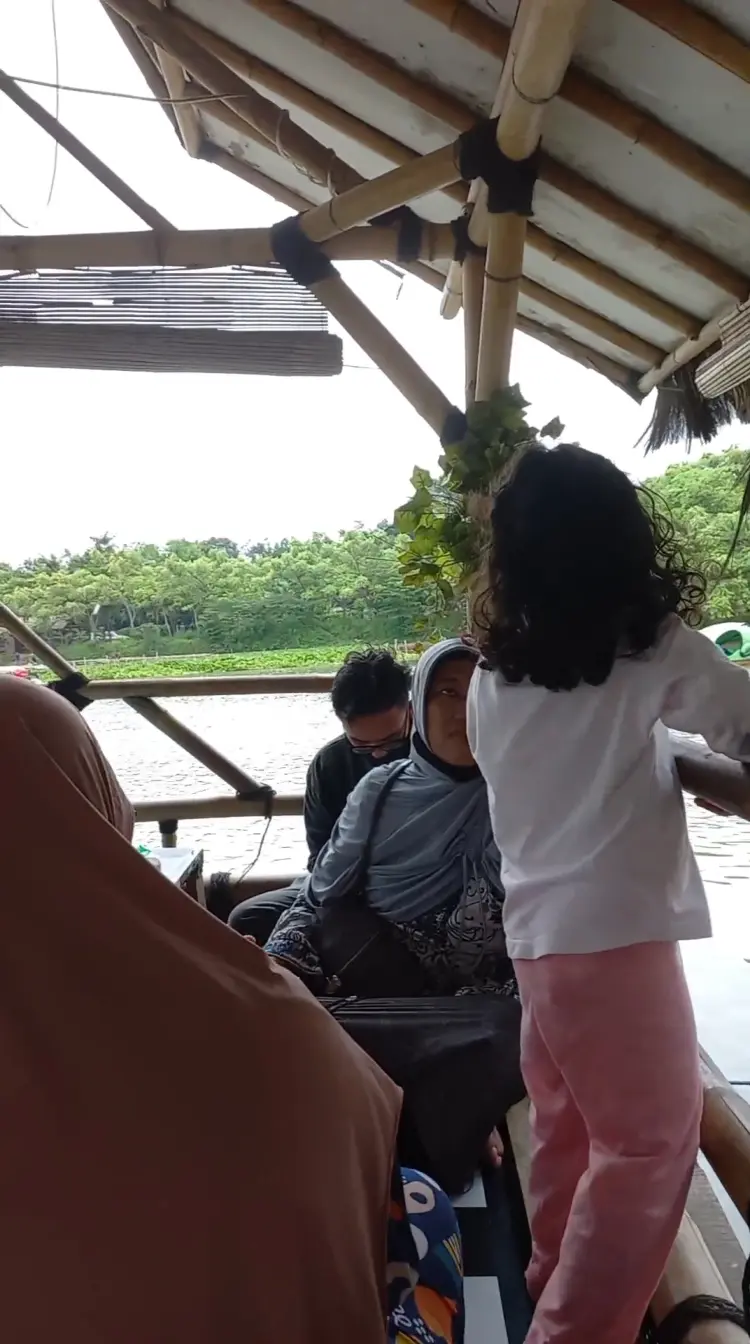 Waroeng Apoeng 99 (Taman Limo) 2