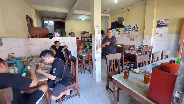 Warung Makan Sri Jenggot 8