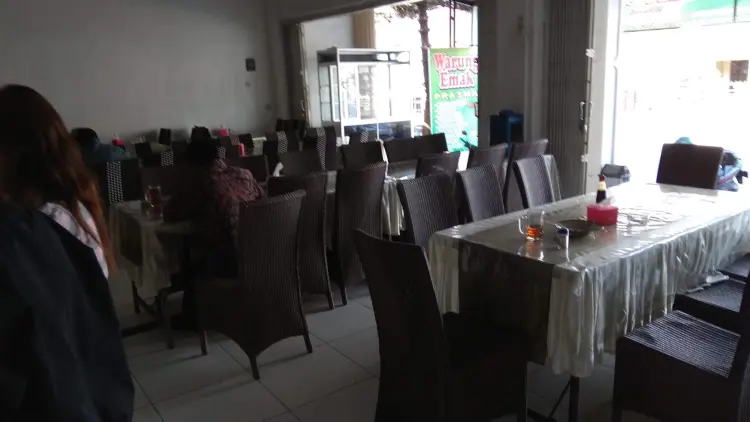 Warung Emak PRASMANAN 4