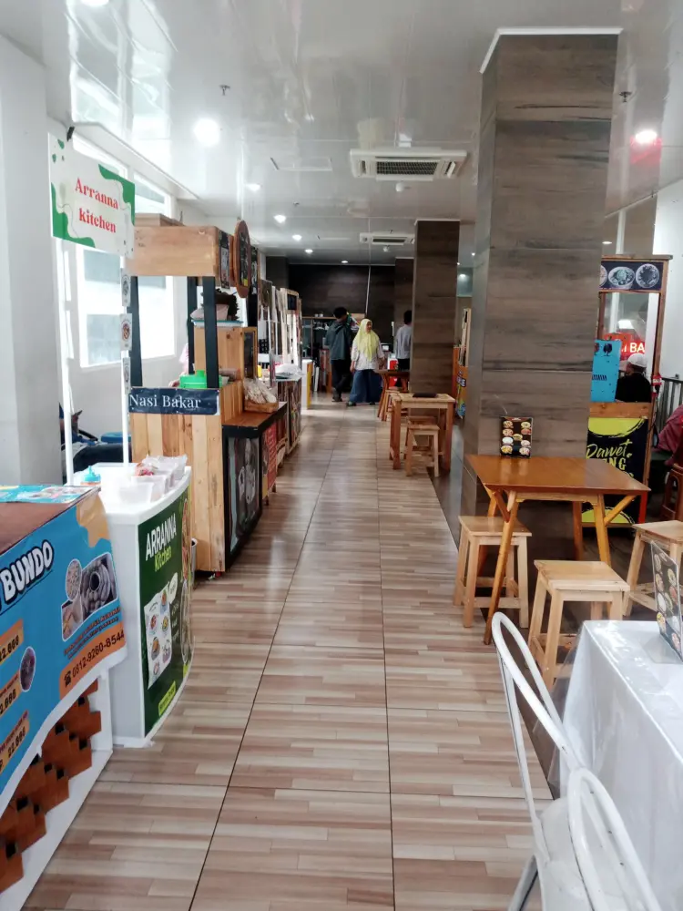 FoodCourt Kumpul Kuliner RS. PMI Bogor 8