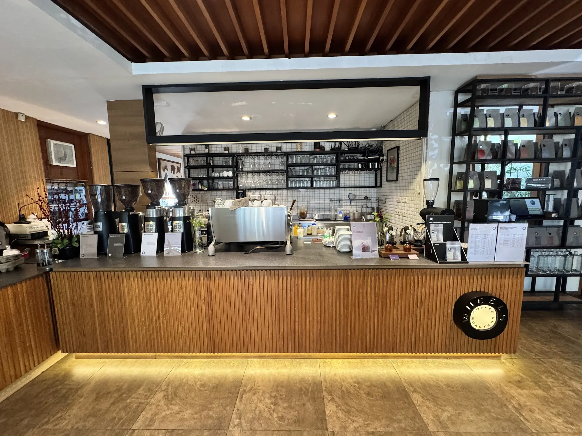 Google 4.8 bintang udah paling Mantap? Tempat di Bandung ini, aku saranin jangan Nongkrong pas jam rame! 1