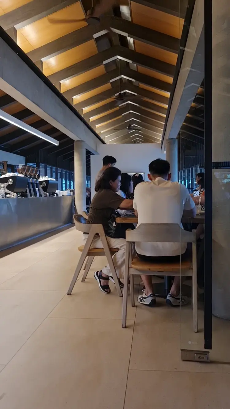 Wheels Coffee Roasters - Eyckman 32 8