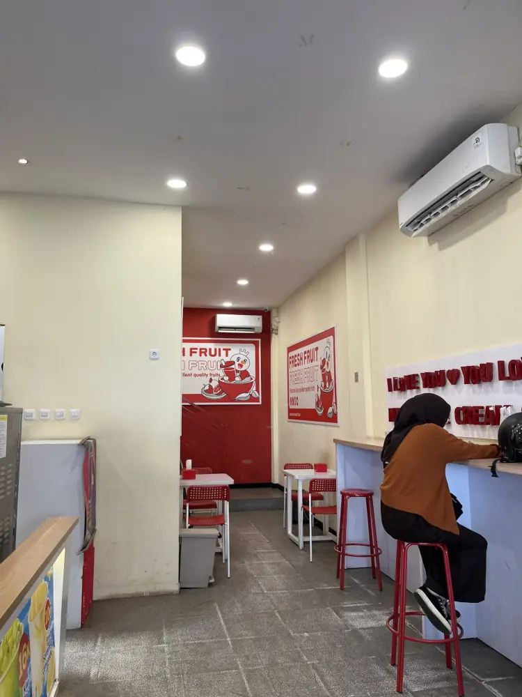 Mixue Sindangkasih 5